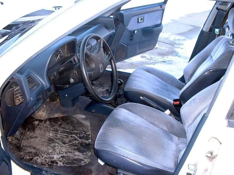 Toms 1991 4 doorr civic project 009.jpg